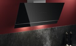 Cooker Hood hanging over hob