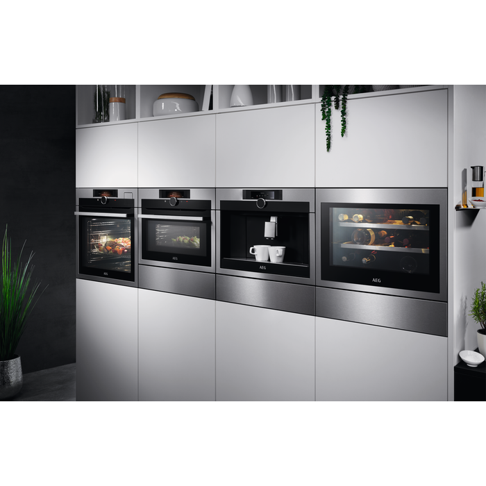 AEG - Machine à café encastrable - KKE884500M