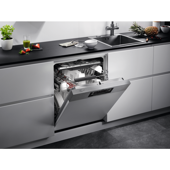 AEG - Dishwasher 60 cm - FEE73716PM