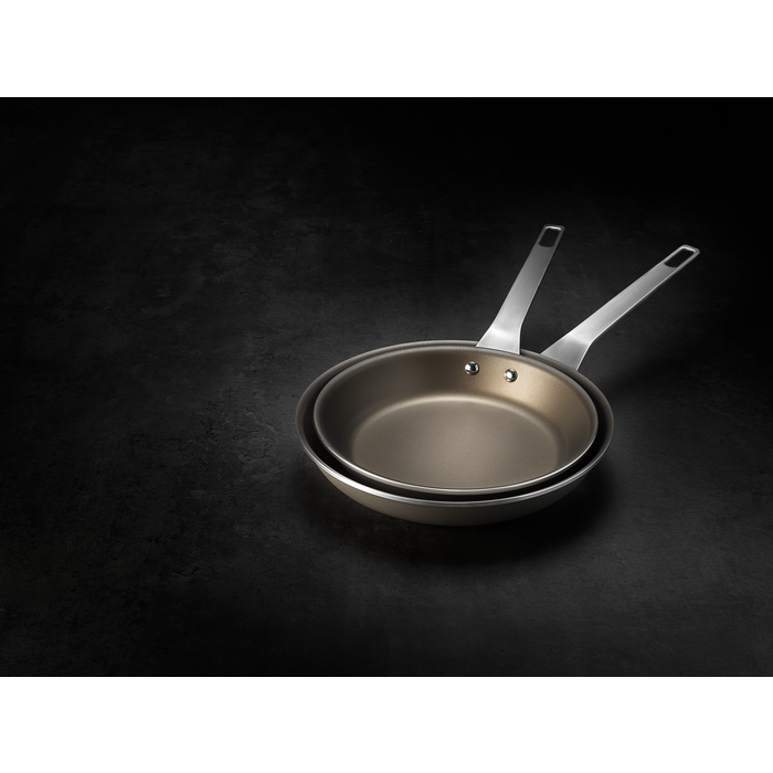 AEG - Lot de 2 poêles aluminium - A9ALFPS1