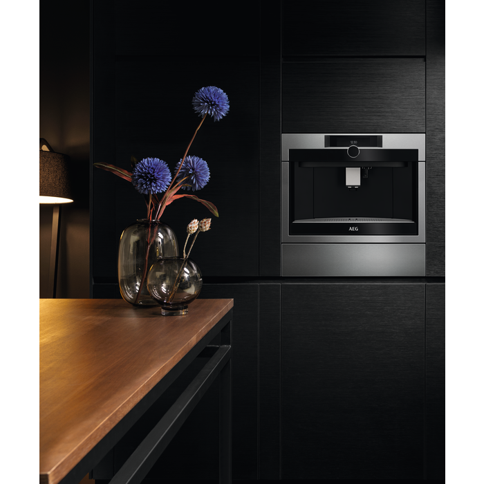AEG - Machine à café encastrable - KKE994500M