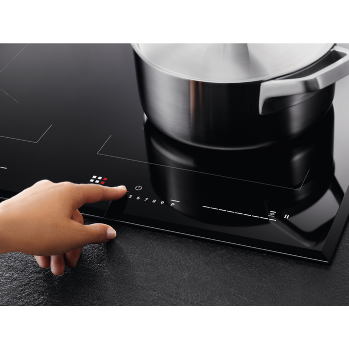 AEG - Cocotte inox avec couvercle - A9ALSA11
