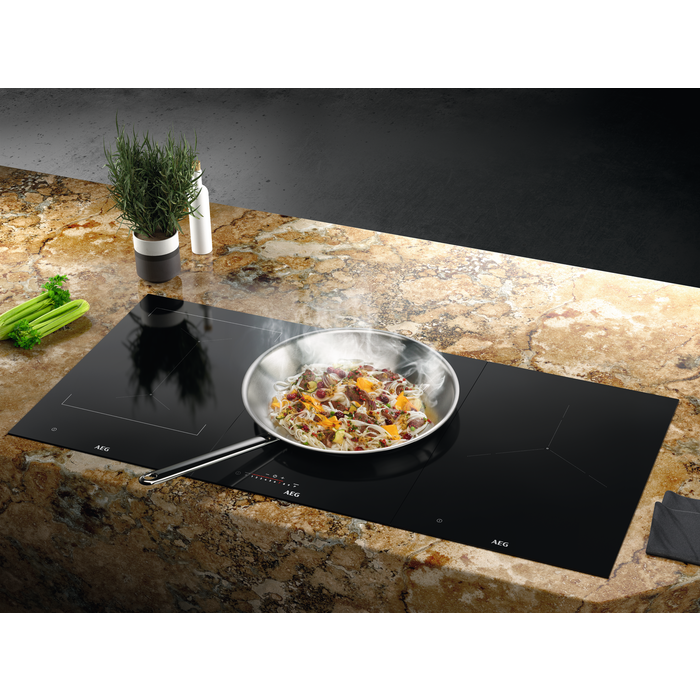 AEG - Plaque induction - IWE41600KB