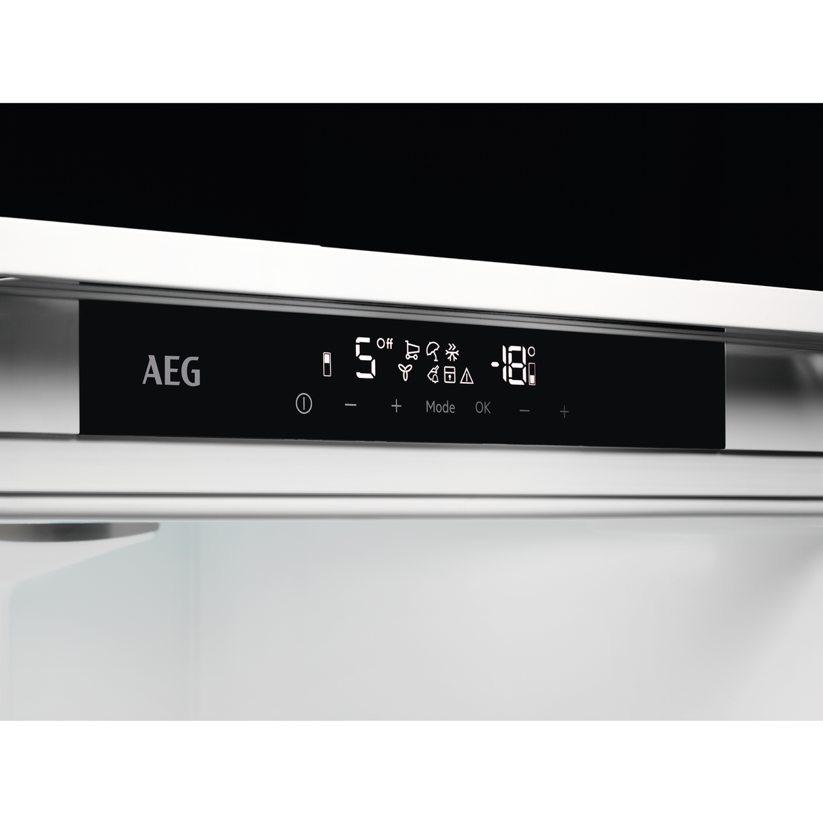 AEG - Réfrigérateur-congélateur encastrable - SCE81816TS