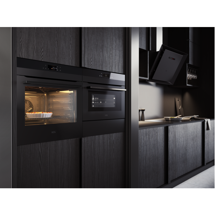 AEG - Fours pyrolyse - BPK742280T