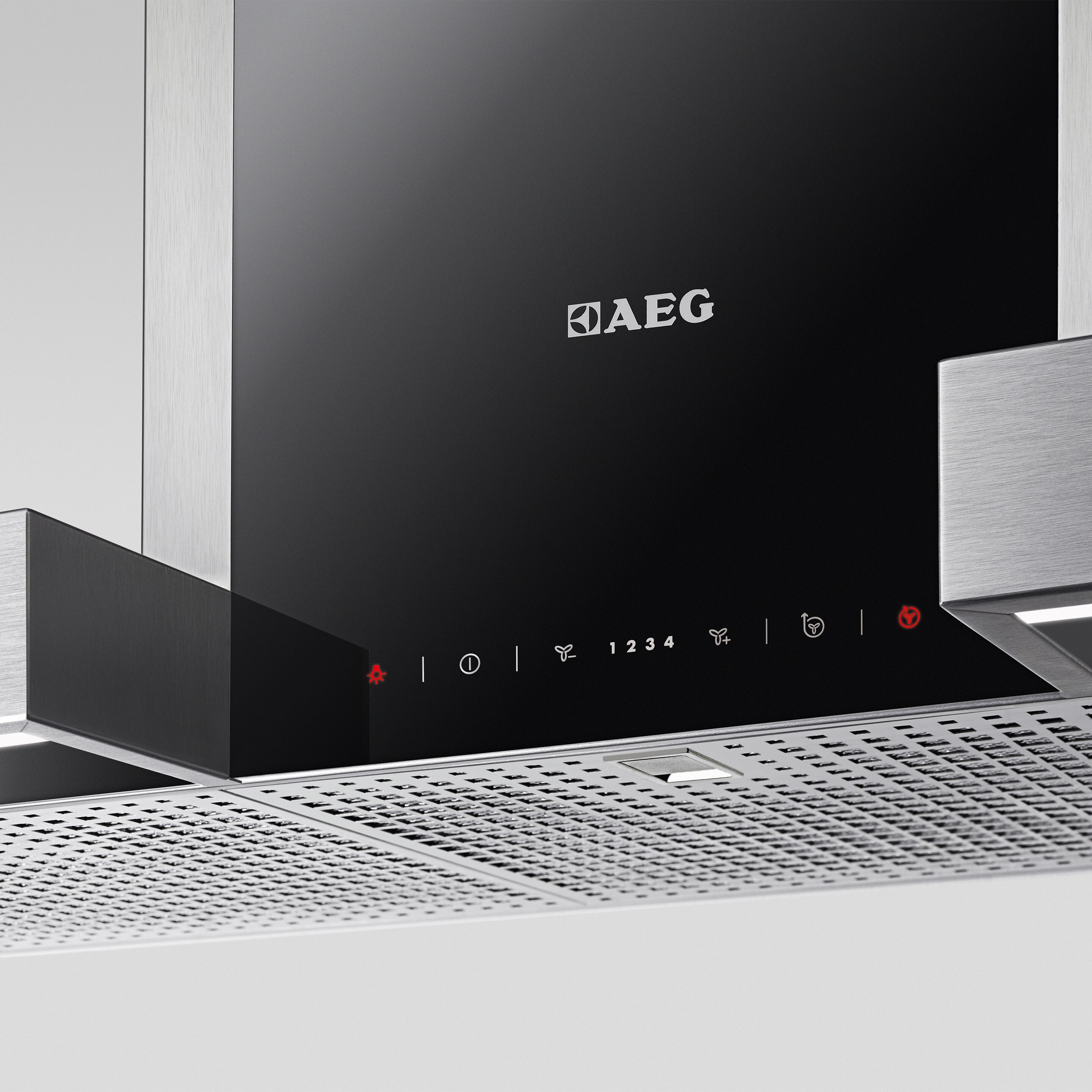 Bandeau de commandes d'une hotte AEG