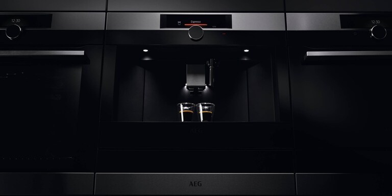 RÉCOMPENSES AEG